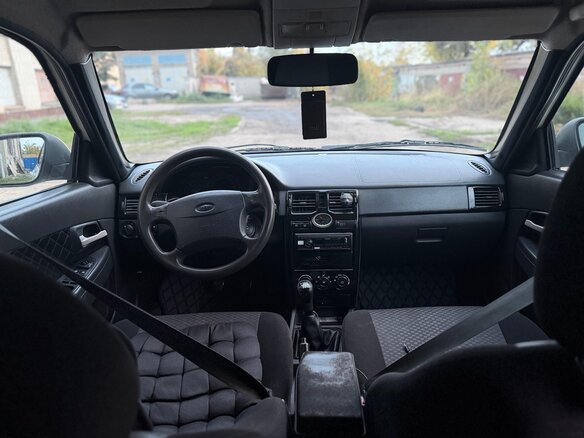 2011 Lada (ВАЗ) Priora I, белый, 350000 рублей - вид 5