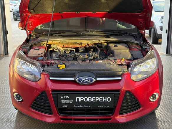 2012 Ford Focus III, красный, 829000 рублей - вид 8