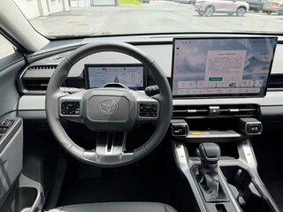 2026 Toyota RAV4 VI (XA60), чёрный, 4234555 рублей, вид 4