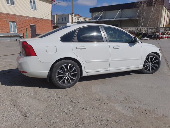 2011 Volvo S40 II Рестайлинг, белый, 830000 рублей - вид 5