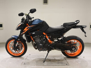 2022 KTM 890 Duke R, чёрный, 800000 рублей, вид 2
