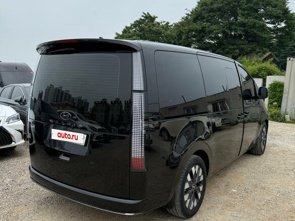 2023 Hyundai Staria I, чёрный, 5590000 рублей - вид 1