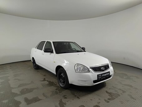 2018 Lada (ВАЗ) Priora I Рестайлинг, белый, 470000 рублей, вид 3