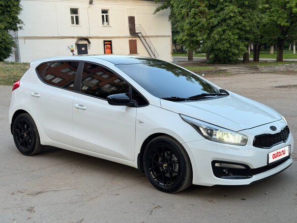 2015 Kia Ceed II, белый, 840000 рублей - вид 4