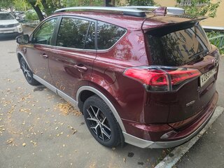 2017 Toyota RAV4 IV (XA40) Рестайлинг, красный, 2370000 рублей, вид 5
