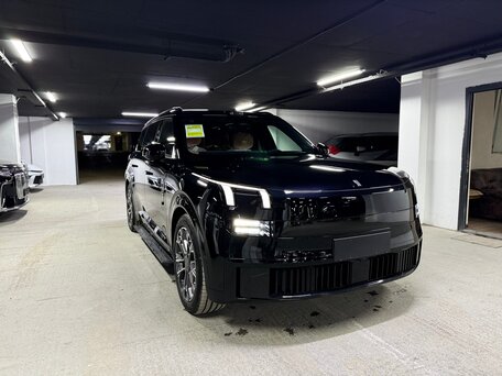 2025 Lynk & Co 900, чёрный, 7650000 рублей, вид 2