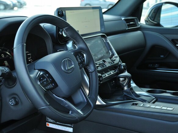 2026 Lexus LX 600 IV, чёрный, 19100000 рублей - вид 14