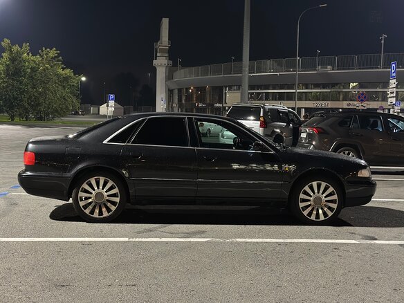 1997 Audi A8 I (D2), чёрный - вид 13