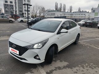 2020 Hyundai Solaris II Рестайлинг, белый, 1850000 рублей, вид 2