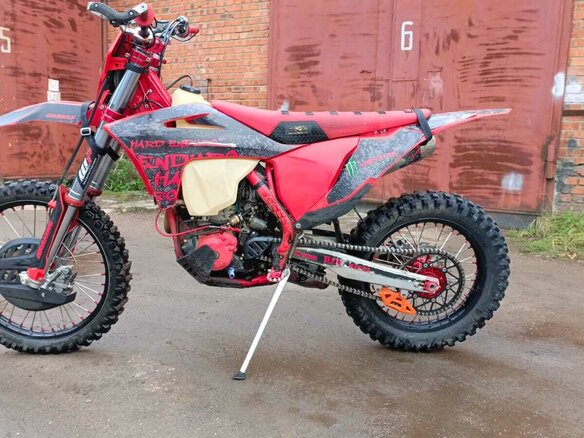 2023 Hasky F7 300, красный, 290000 рублей