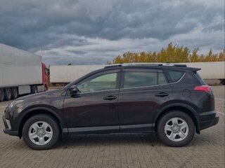 2016 Toyota RAV4 IV (XA40) Рестайлинг, коричневый, 1700000 рублей, вид 3