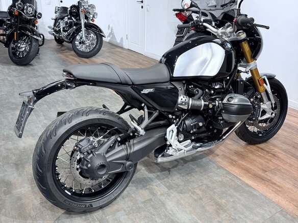 2025 BMW R Nine T, чёрный, 1699000 рублей - вид 2