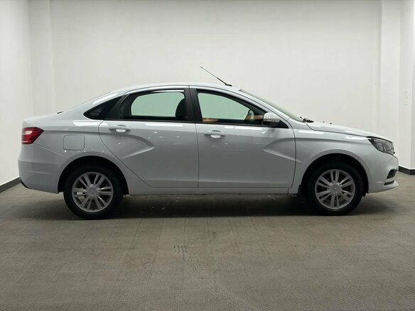 2019 Lada (ВАЗ) Vesta I, белый, 965000 рублей - вид 4