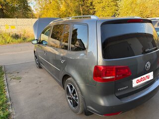 2012 Volkswagen Touran I Рестайлинг 2, серый, 1300000 рублей, вид 5