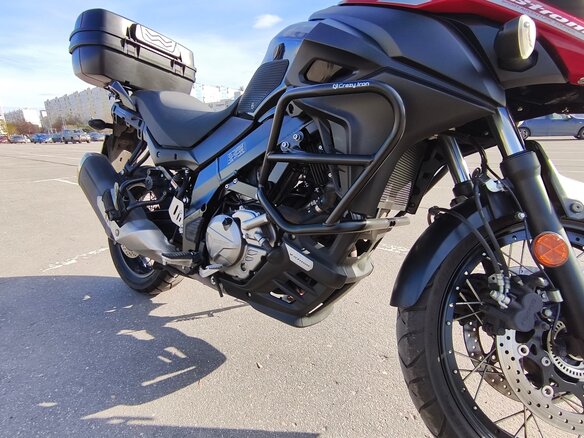 2021 Suzuki V-Strom DL 650, красный - вид 1