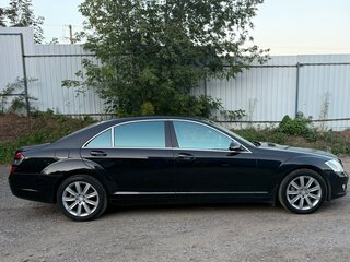 2008 Mercedes-Benz S-Класс 500 V (W221), чёрный, 1300000 рублей, вид 5