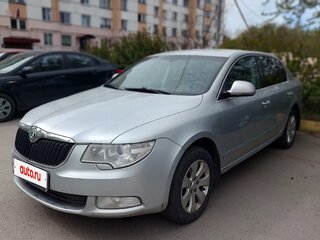 2009 Skoda Superb II, серебристый, 750000 рублей, вид 2