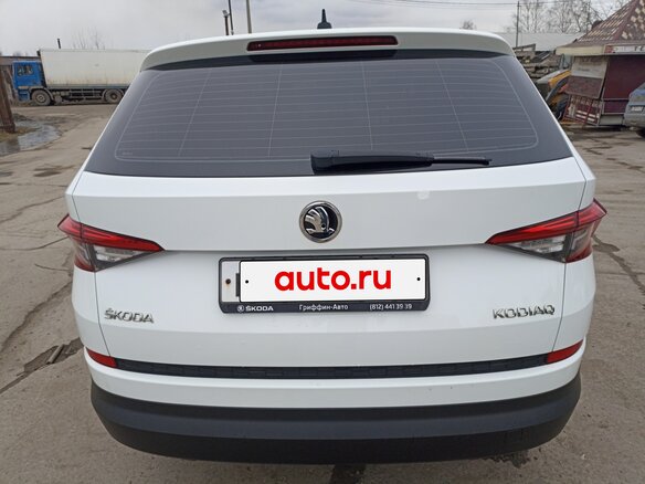 2019 Skoda Kodiaq I, белый, 1650000 рублей - вид 5