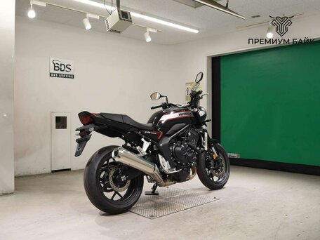 2025 Honda CB 1000F, чёрный, 1485000 рублей, вид 5
