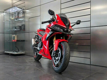 2026 Voge 525RR, красный, 517300 рублей, вид 3
