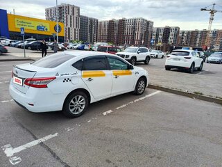 2015 Nissan Sentra VII (B17), белый, 700000 рублей, вид 2