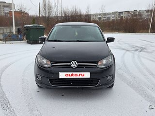 2013 Volkswagen Polo V, чёрный, 735000 рублей, вид 1