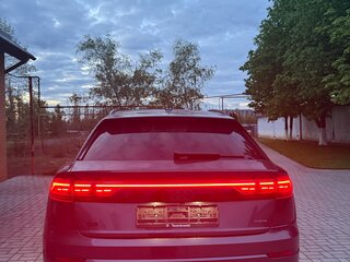 2025 Audi Q8 50 TDI I (4M) Рестайлинг, серый, 12950000 рублей, вид 4