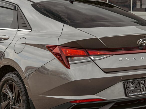 2021 Hyundai Elantra VII (CN7), серый - вид 9