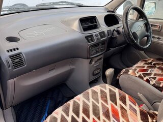 2000 Toyota Corolla Spacio I, серый, 400000 рублей, вид 4