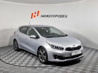 2016 Kia Ceed II Рестайлинг, серебристый, 959000 рублей, вид 3