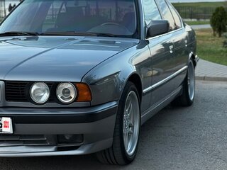 1991 BMW 5 серии 520i III (E34), серый, 1450000 рублей, вид 3