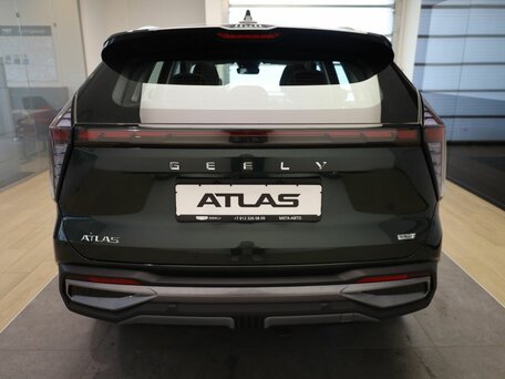 2026 Geely Atlas II, зелёный, 3449990 рублей, вид 5
