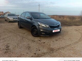 2015 Kia Rio III Рестайлинг, серый, 950000 рублей, вид 5