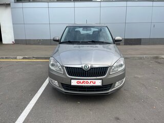 2012 Skoda Fabia II Рестайлинг, золотистый, 800000 рублей, вид 1