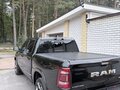 2022 Ram 1500 Quad Cab V, чёрный, 7000000 рублей - вид 2