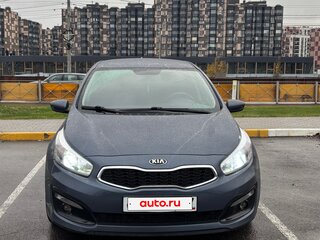 2018 Kia Ceed II Рестайлинг, синий, 1250000 рублей, вид 1