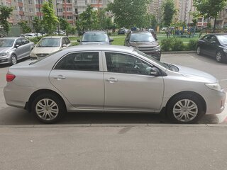 2010 Toyota Corolla X (E140, E150) Рестайлинг, серый, 1200000 рублей, вид 3