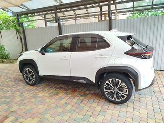 2021 Toyota Yaris Cross I, белый, 2079000 рублей, вид 5