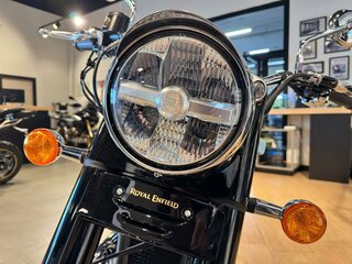 2026 Royal Enfield Classic 650, серебристый, 723000 рублей, вид 5