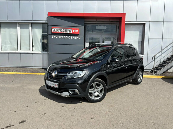 2019 Renault Sandero Stepway II Рестайлинг, чёрный - вид 2