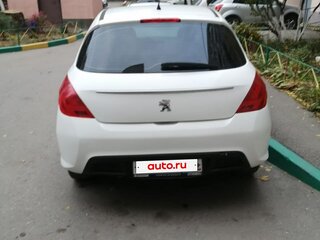 2011 Peugeot 308 I Рестайлинг, белый, 650000 рублей, вид 3