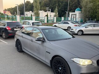 2014 BMW 5 серии 520d VI (F10/F11/F07) Рестайлинг, серый, 1565000 рублей, вид 4