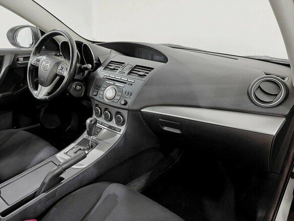 2011 Mazda 3 II (BL) Рестайлинг, белый, 725000 рублей - вид 10