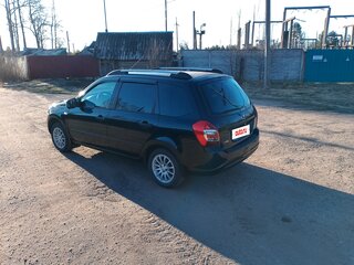 2014 Lada (ВАЗ) Kalina II, чёрный, 425000 рублей, вид 3