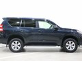 2014 Toyota Land Cruiser Prado 4-speed 150 Series Рестайлинг 1, серый, 3180000 рублей - вид 3