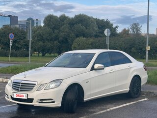 2011 Mercedes-Benz E-Класс 200 7G-Tronic IV (W212, S212, C207), белый, 1550000 рублей, вид 2