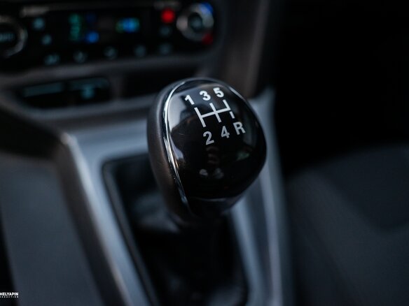 2012 Ford Focus III, белый, 900000 рублей - вид 27