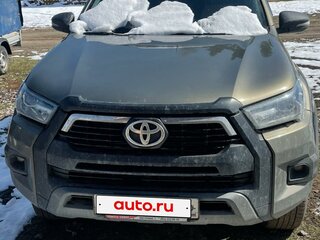 2020 Toyota Hilux VIII Рестайлинг 2, коричневый, 5500000 рублей, вид 3