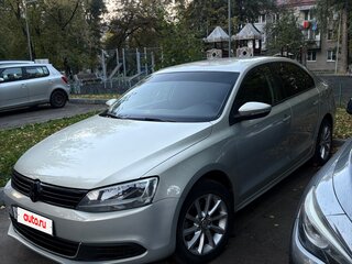 2011 Volkswagen Jetta VI, серебристый, 600000 рублей, вид 1