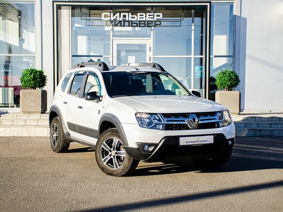 2018 Renault Duster I Рестайлинг, белый, 1600000 рублей - вид 4